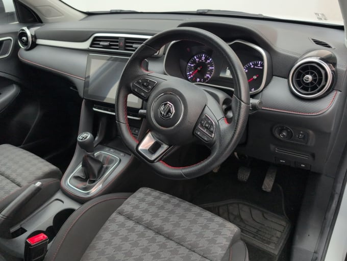 2025 Mg Mg Zs