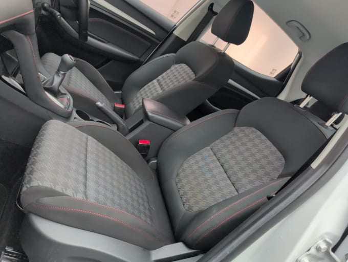 2025 Mg Mg Zs