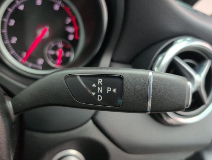 2025 Mercedes-benz Gla-class