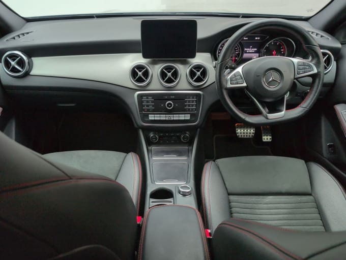 2025 Mercedes-benz Gla-class