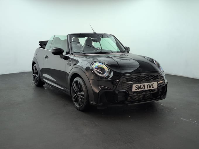 2025 Mini Convertible