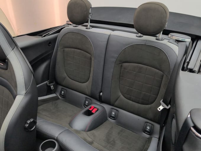 2025 Mini Convertible