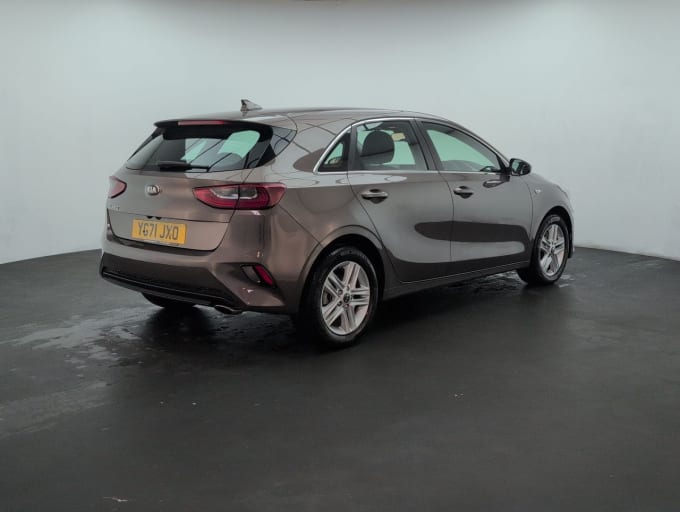 2025 Kia Ceed