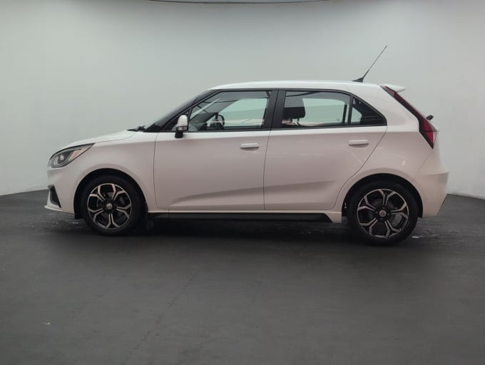 2025 Mg Mg3