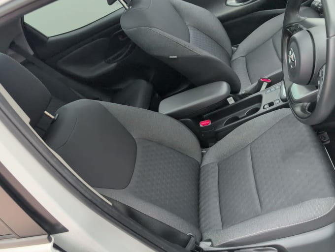 2025 Toyota Yaris