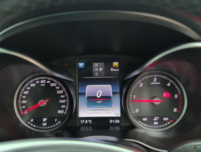 2025 Mercedes-benz Glc