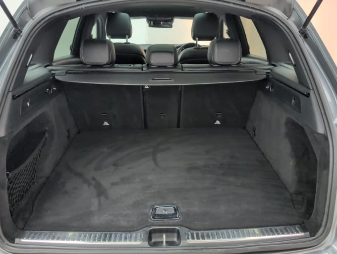 2025 Mercedes-benz Glc