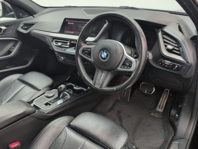 2025 BMW 1 Series