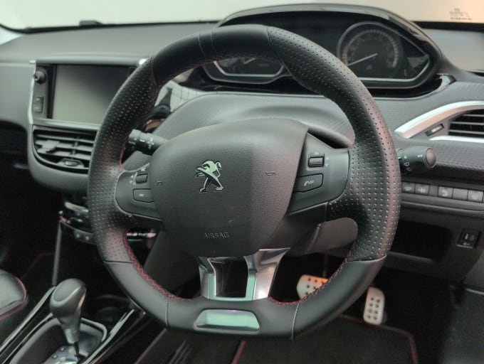2025 Peugeot 2008