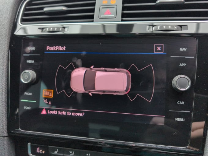 2025 Volkswagen Golf