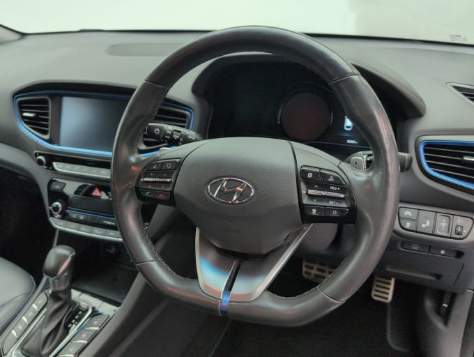 2025 Hyundai Ioniq