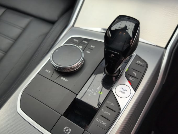 2025 BMW 3 Series