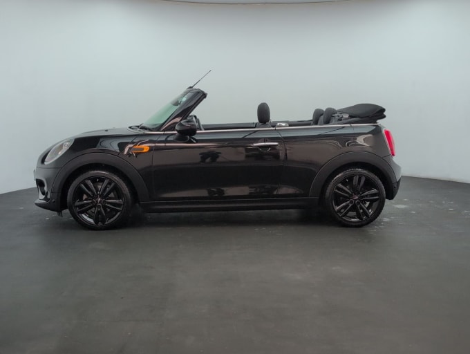 2025 Mini Convertible
