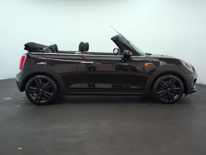 2025 Mini Convertible