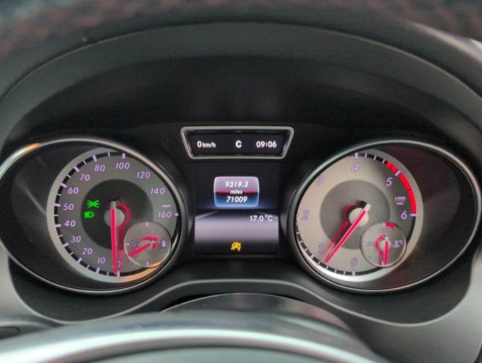2025 Mercedes-benz 180