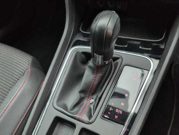2025 Seat Leon