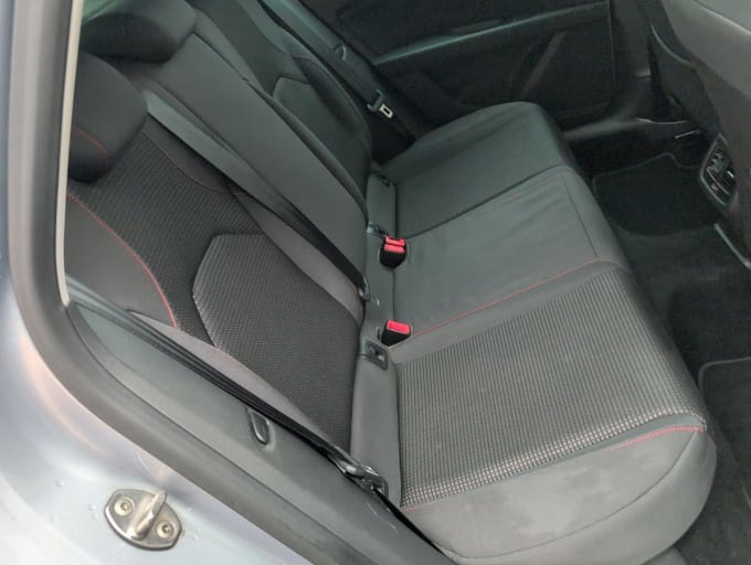 2025 Seat Leon