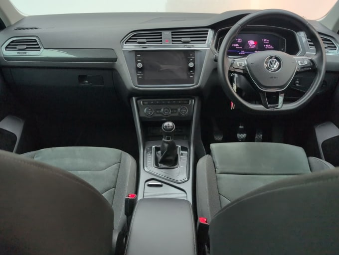 2025 Volkswagen Tiguan