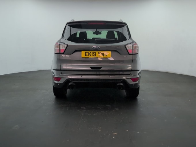 2025 Ford Kuga