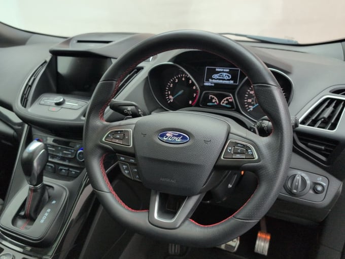 2025 Ford Kuga