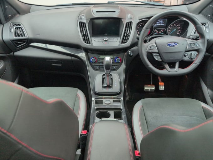 2025 Ford Kuga