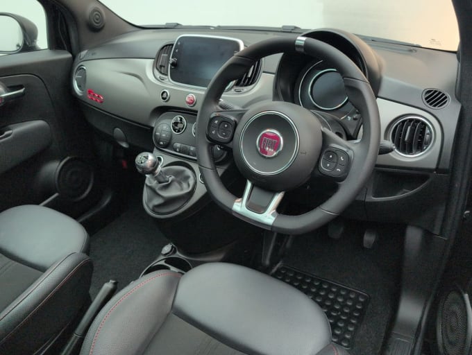 2025 Fiat 500