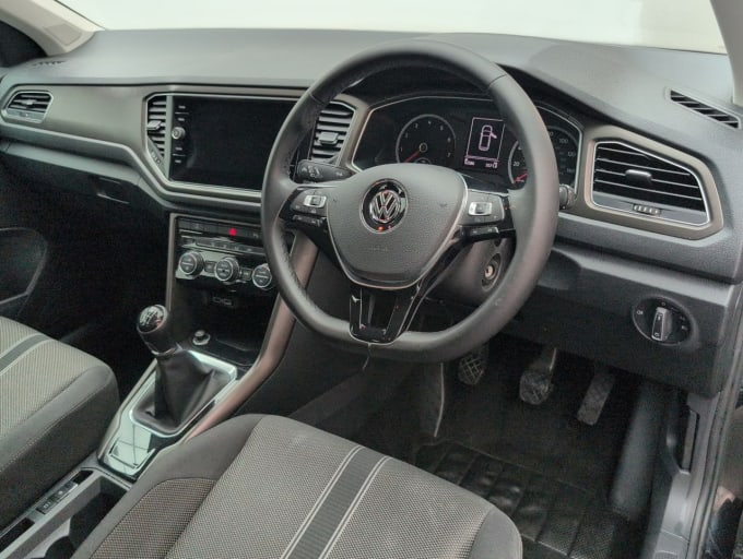 2025 Volkswagen T-roc