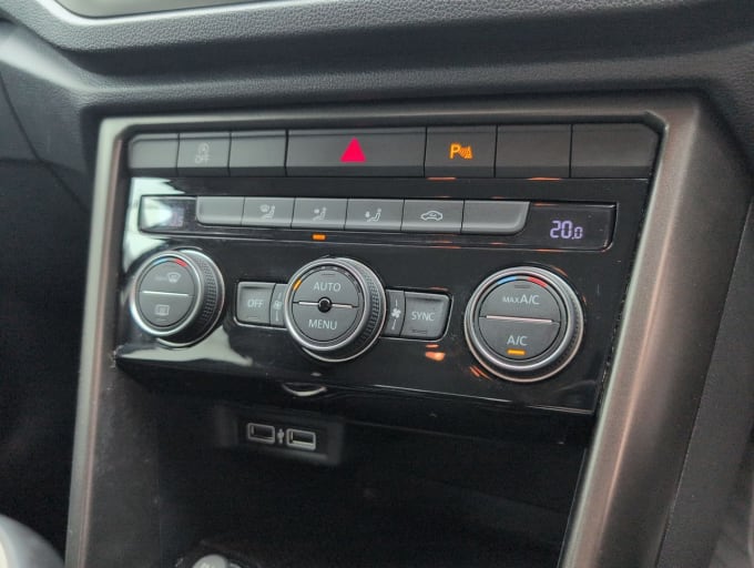 2025 Volkswagen T-roc