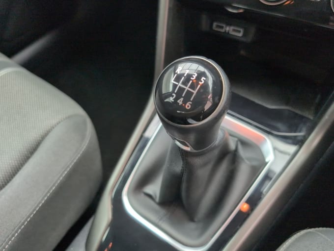 2025 Volkswagen T-roc