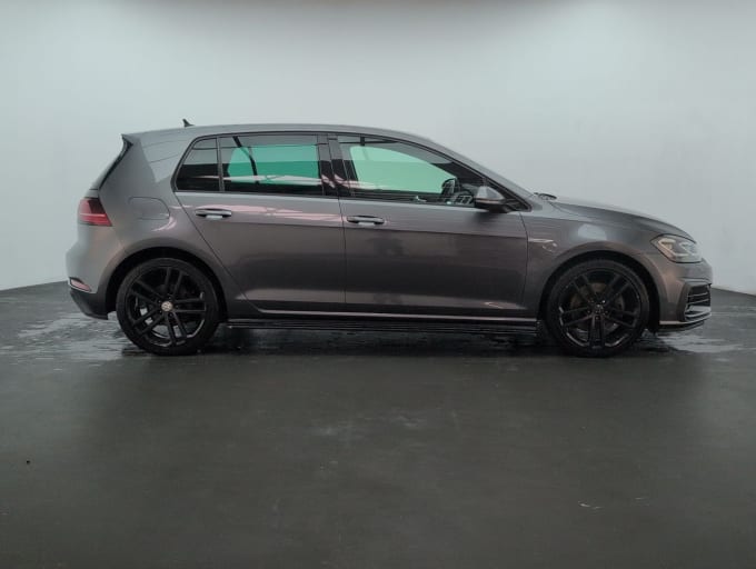 2025 Volkswagen Golf