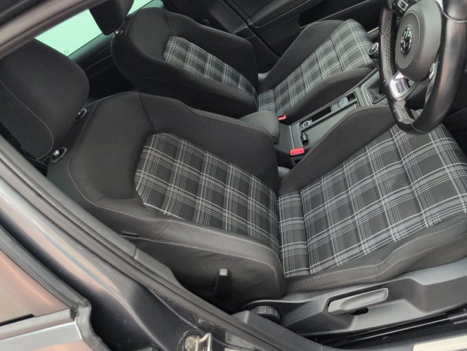 2025 Volkswagen Golf