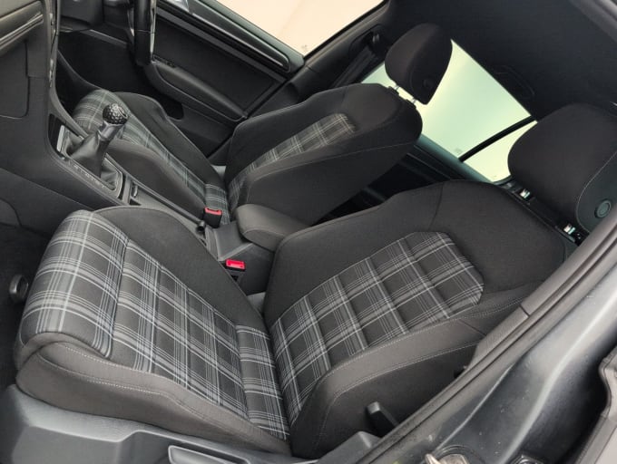 2025 Volkswagen Golf