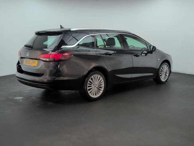 2025 Vauxhall Astra