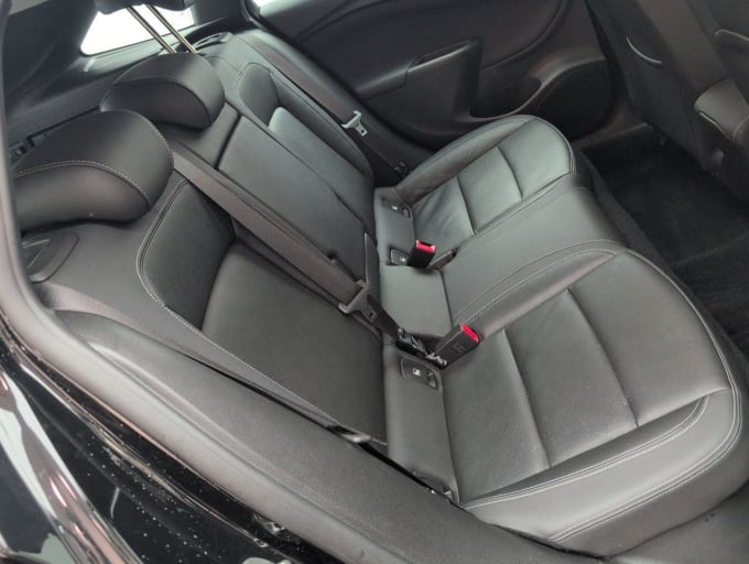 2025 Vauxhall Astra
