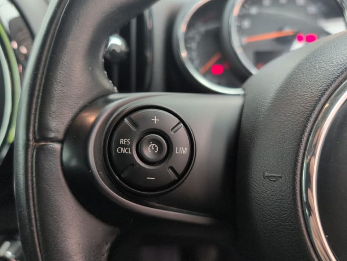 2025 Mini Countryman