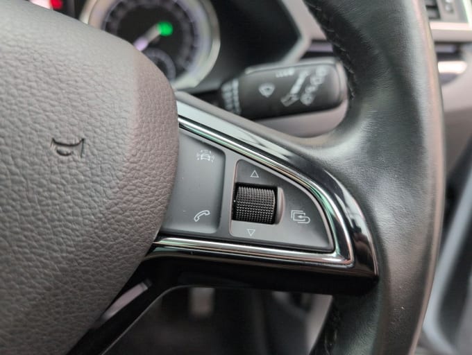 2025 Skoda Superb