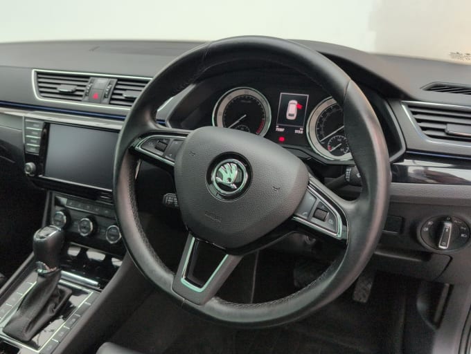 2025 Skoda Superb