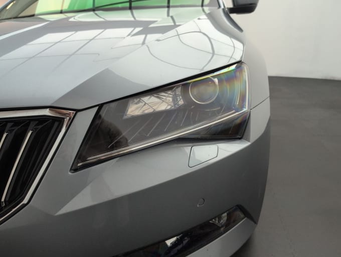 2025 Skoda Superb