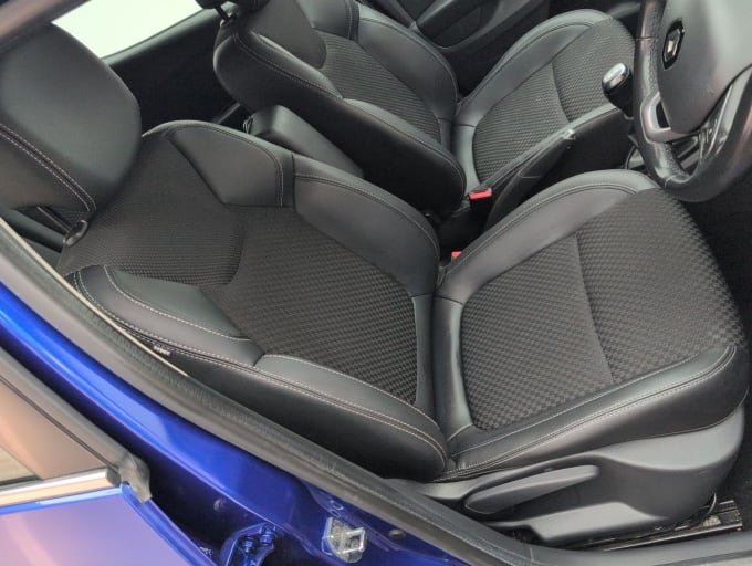 2025 Renault Clio