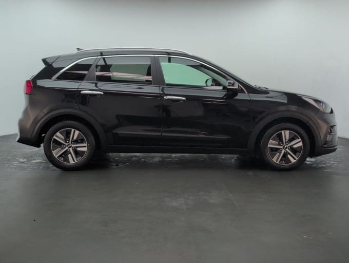 2025 Kia Niro