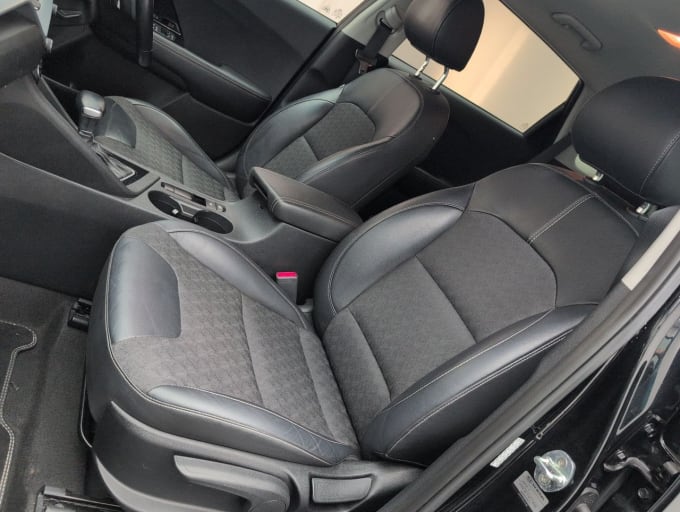2025 Kia Niro