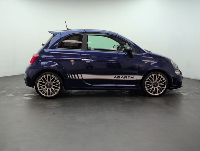 2025 Abarth 595
