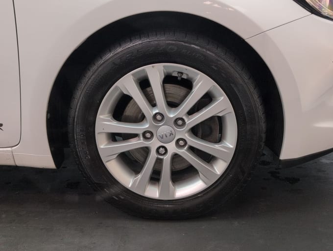 2025 Kia Ceed