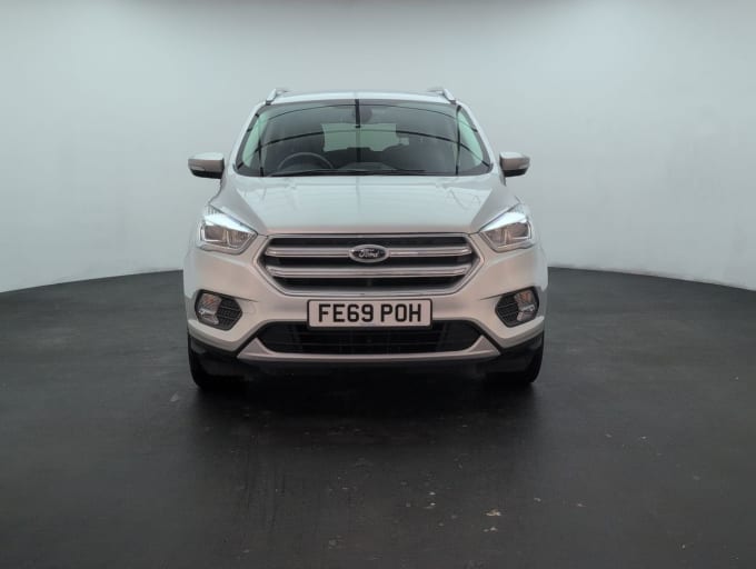 2025 Ford Kuga