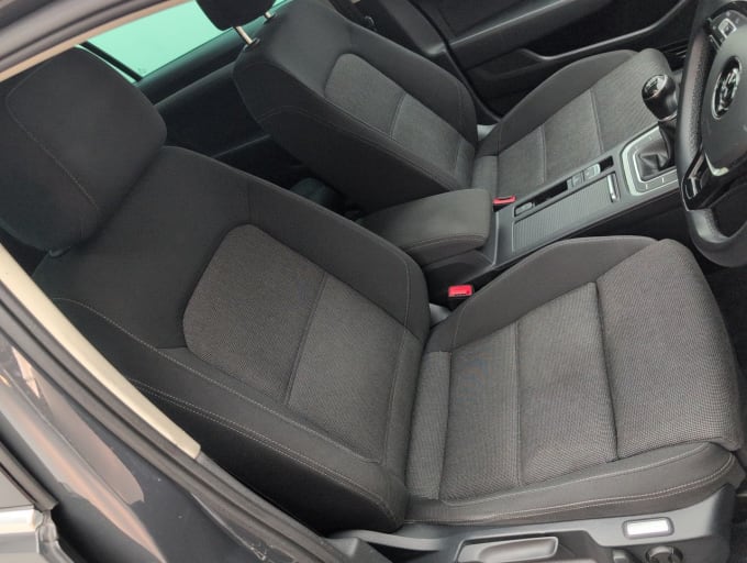 2025 Volkswagen Passat