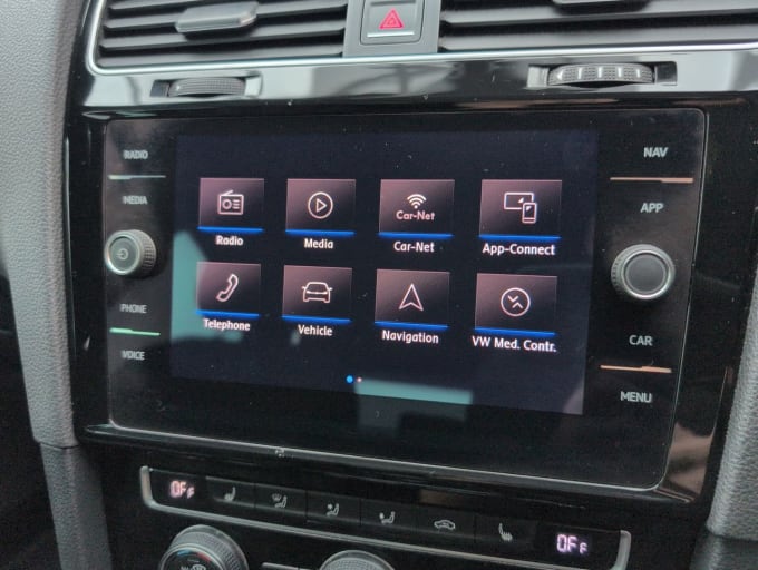 2025 Volkswagen Golf