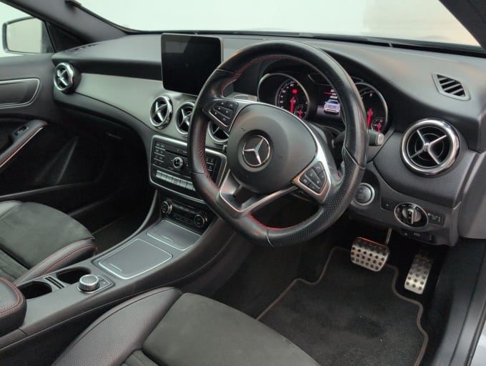2025 Mercedes-benz Gla-class