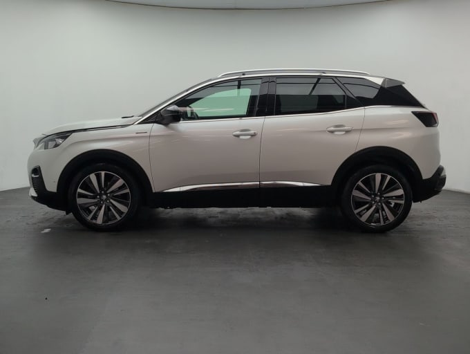 2025 Peugeot 3008