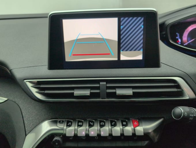 2025 Peugeot 3008