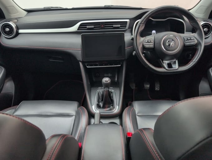2025 Mg Mg Zs